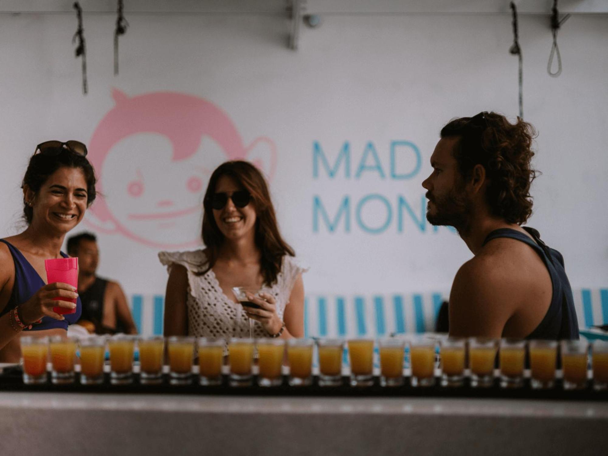 Auberge de jeunesse Mad Monkey Kuta  Extérieur photo